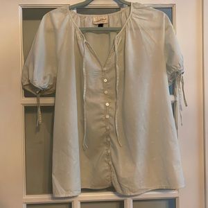 Universal Thread peasant top